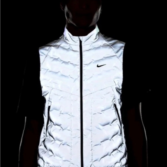 Nike Therma-Fit ADV Reflective Silver Running Vest Mens Size XXL 2XL FZ1131 New - Picture 8 of 14